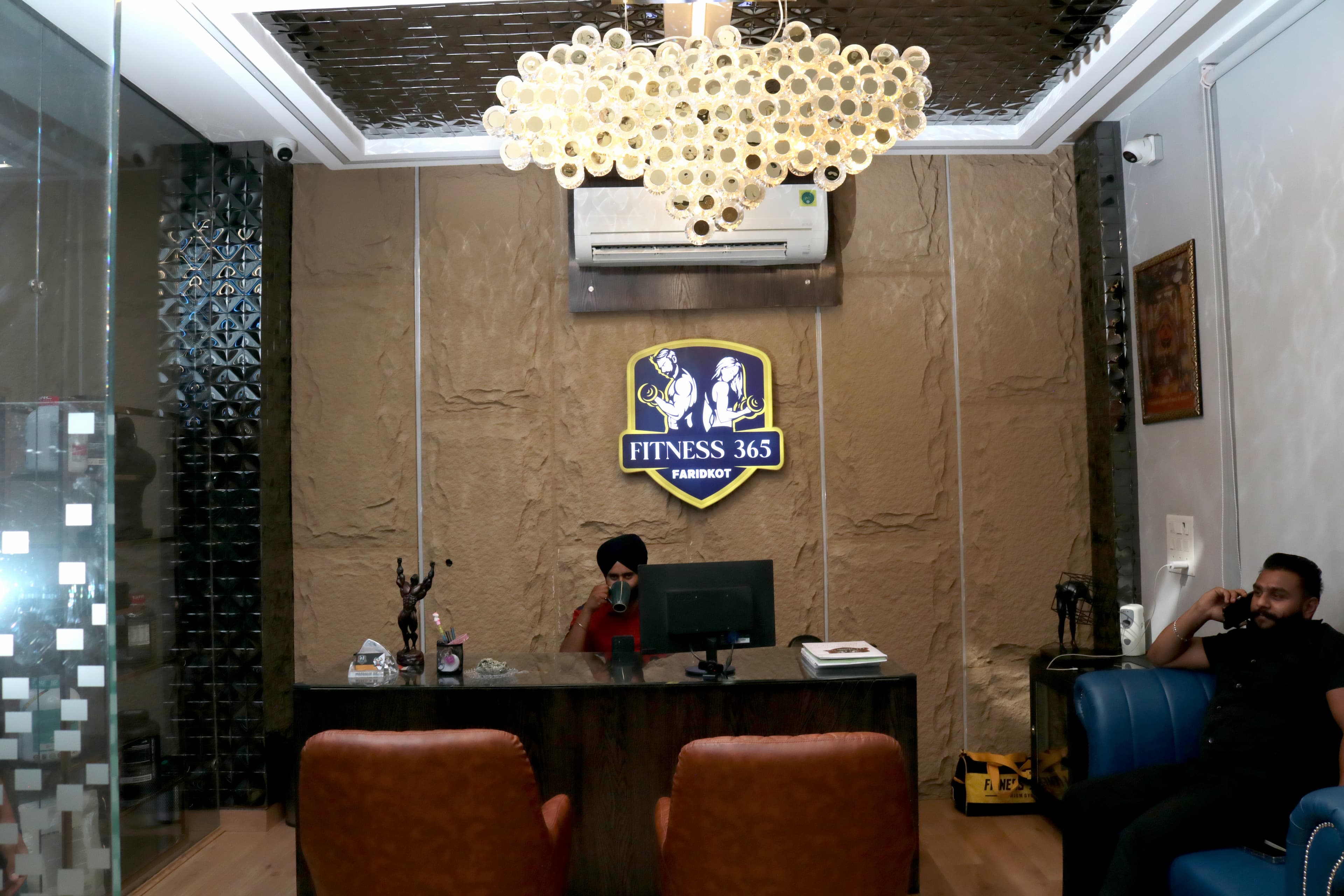 Gallery image 6
